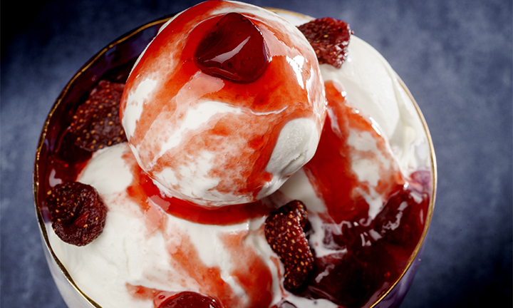 Cesarin-gelato-variegato-fragola-720x432px