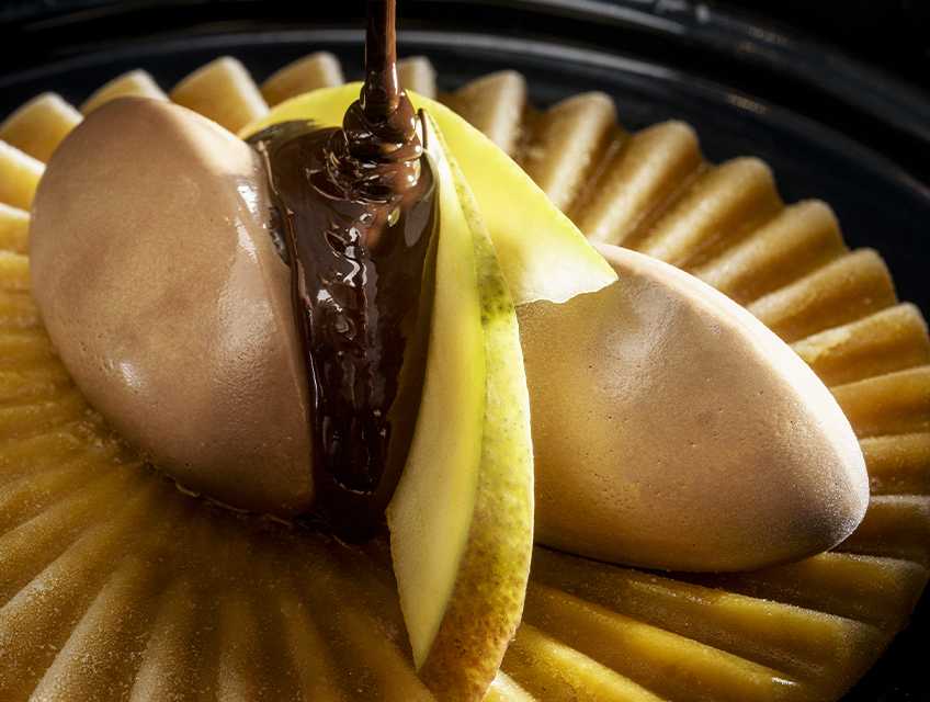 Domori-gelato-quenell-pera-848x640px