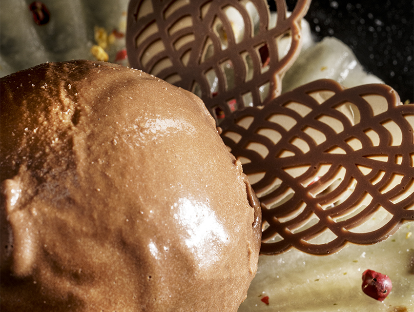 Domori-pallina-gelato-con-decorazione-848x640px