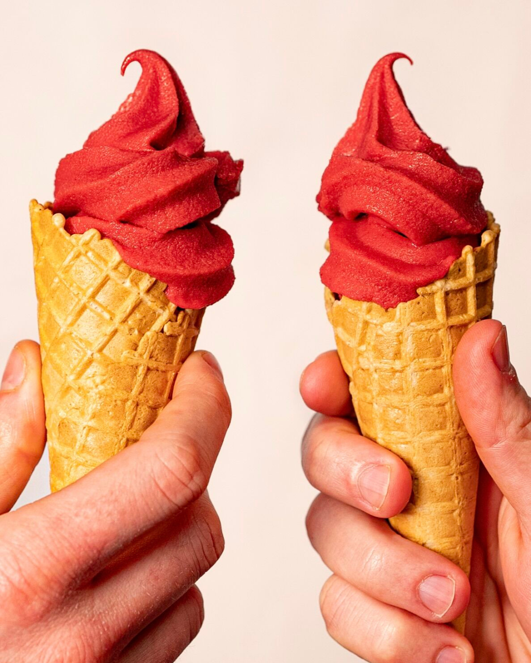 ravifruit - sorbet in a cone