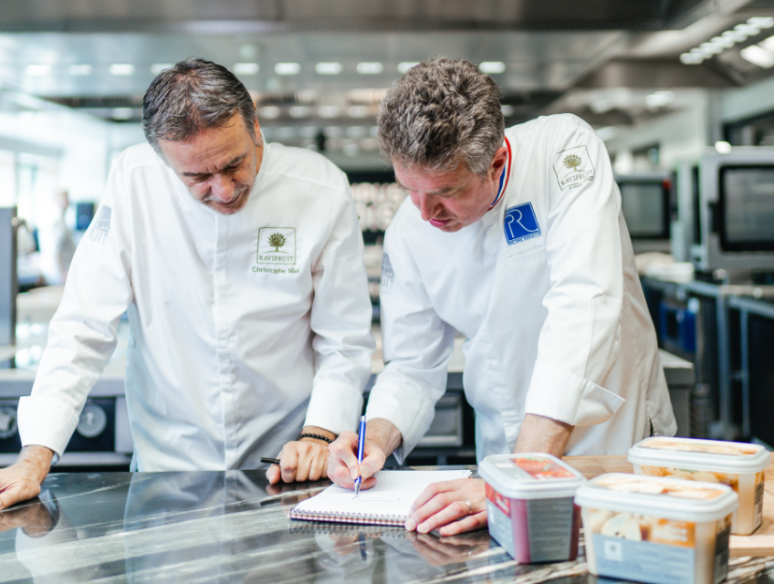 Ravifruit - Signature Fruit - studying