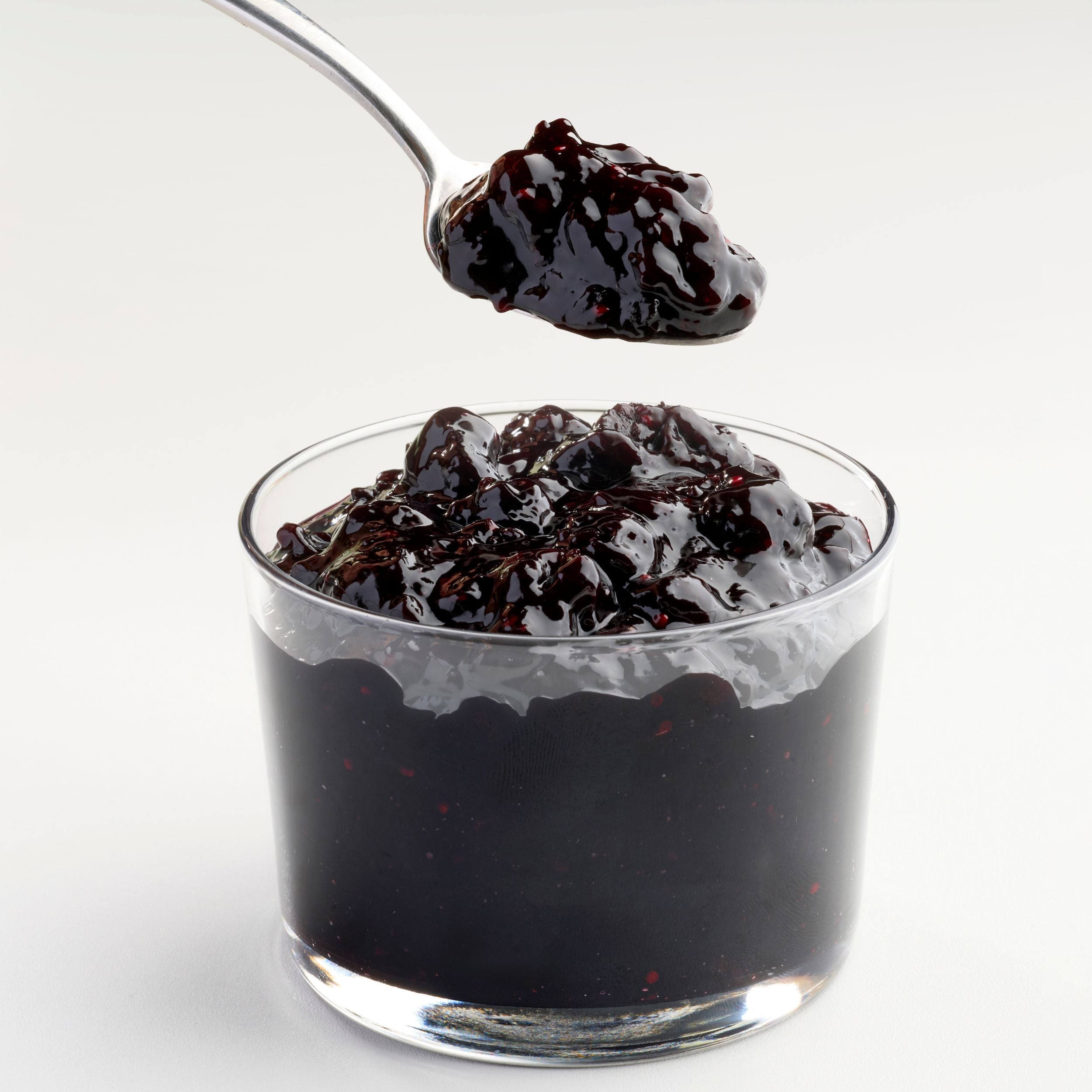 Mora di gelso, cassis e sambuco