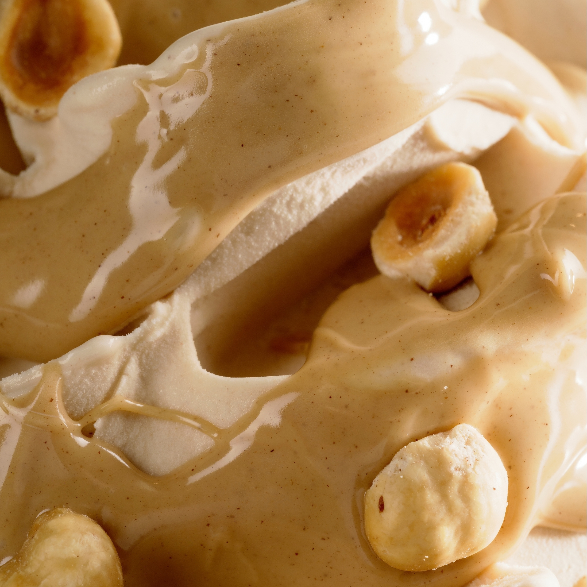 coppetta di gelato Nocciolata Bianca