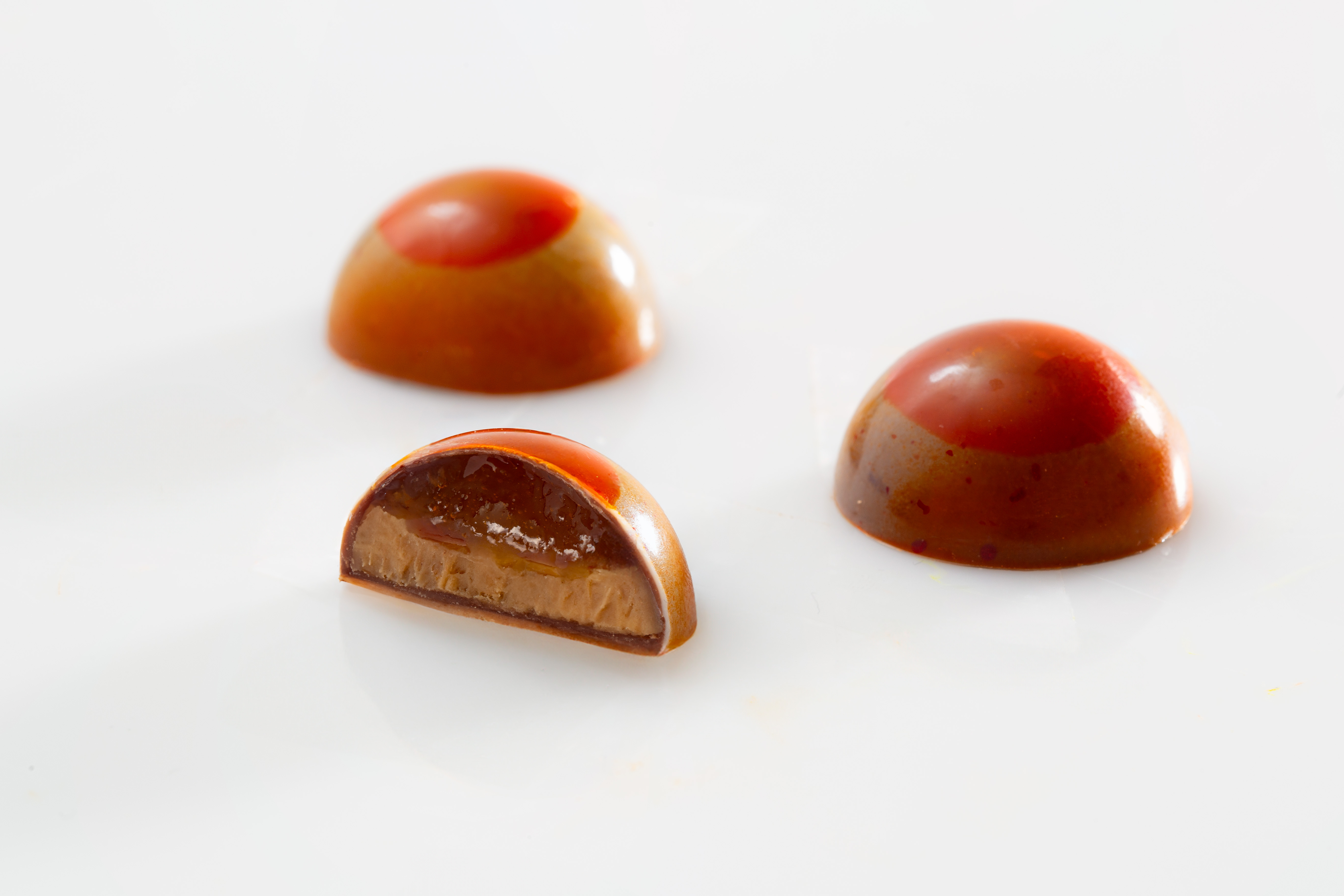 PRALINA ALBICOCCA E NOCCIOLA