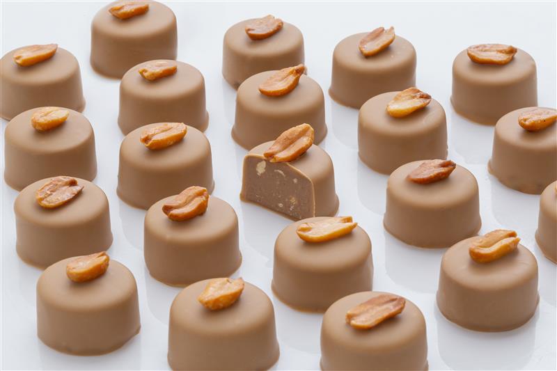 PRALINA LACTEE CARAMEL E ARACHIDI