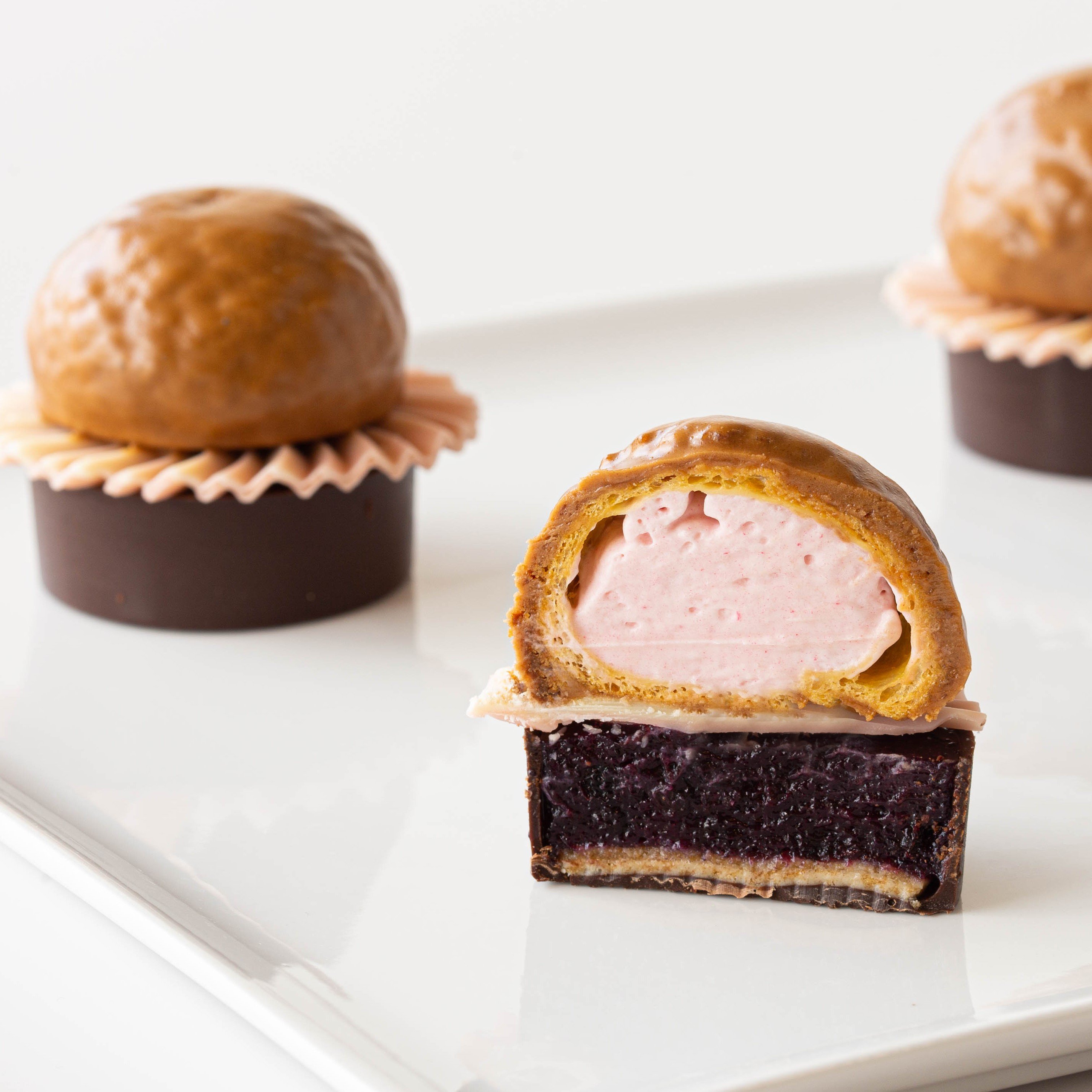 BIGNÈ ON TARTELLETTE: FRUTTI DI BOSCO E CARAMELLO