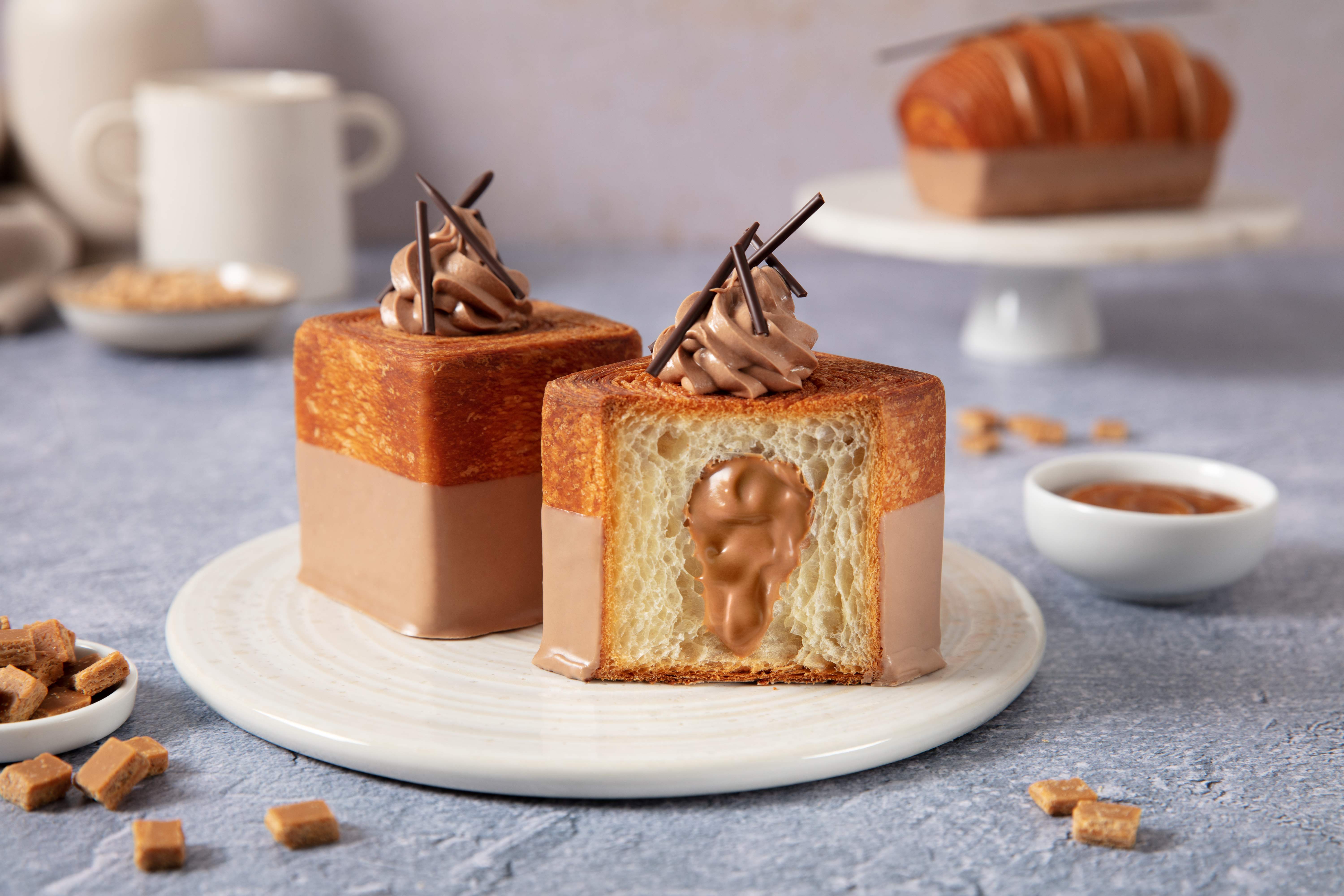 CROISSANT CUBO AL CARAMELLO