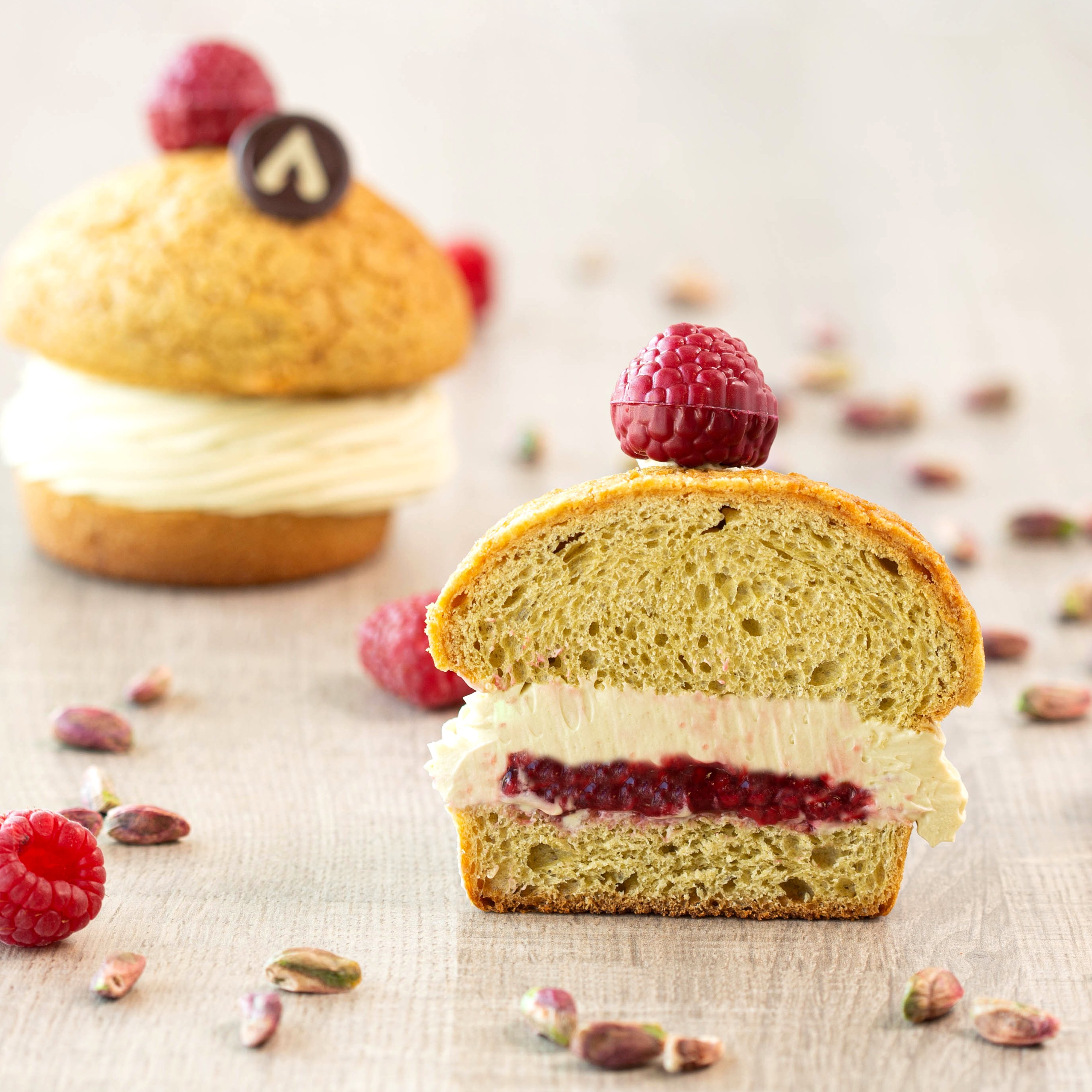 NUVOLE AL PISTACCHIO