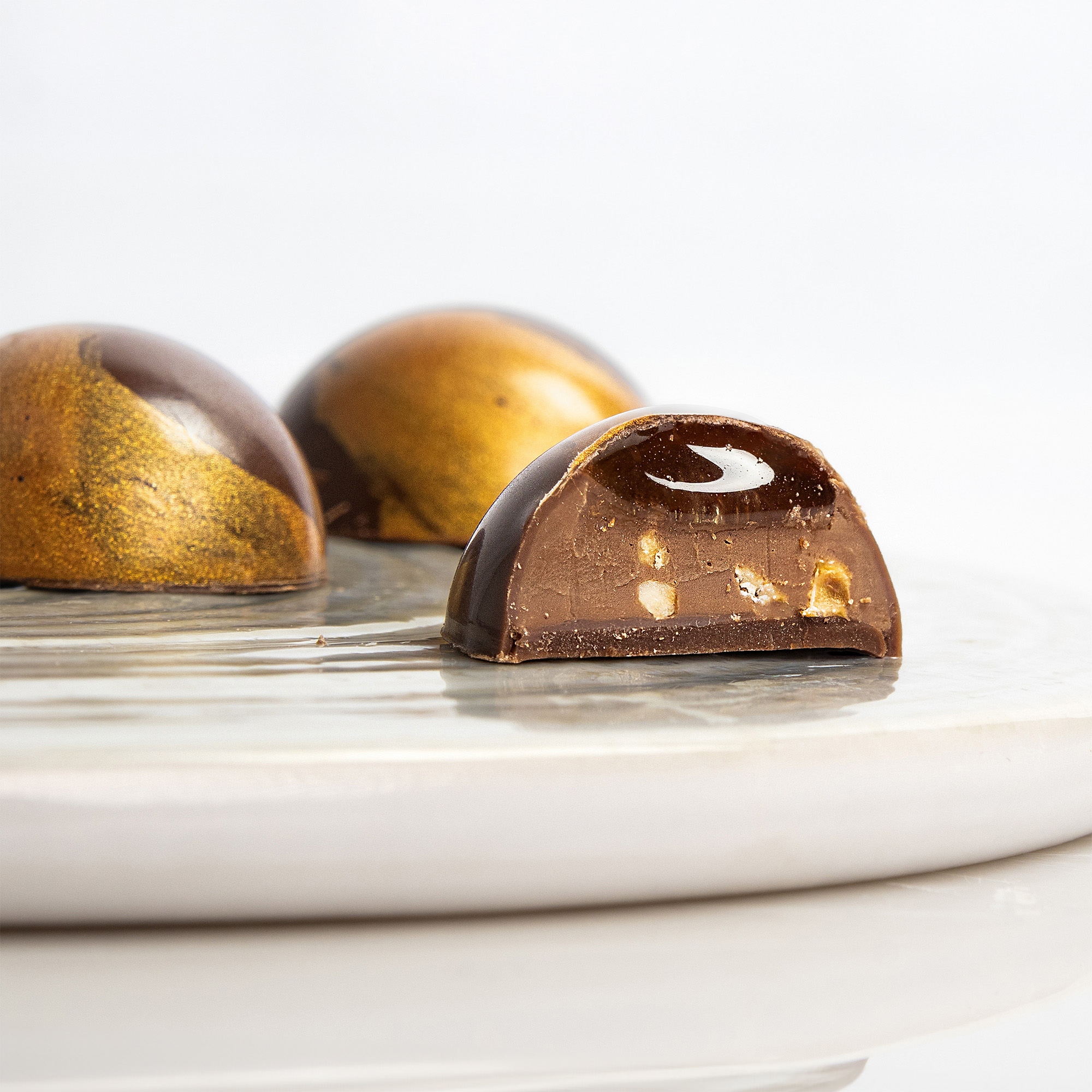 Pralina vegana nocciola e limone 