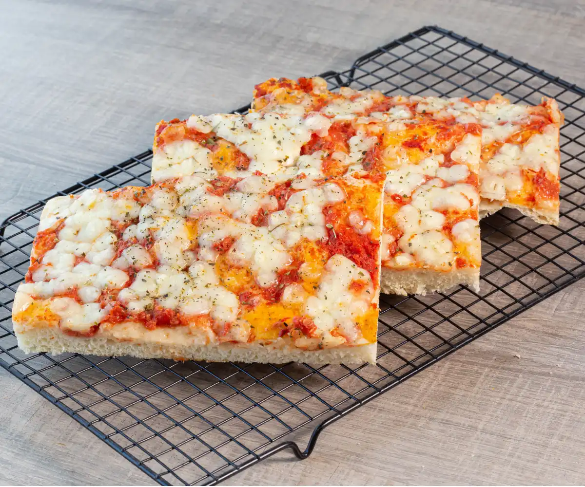 PIZZA SOFFICE IN TEGLIA