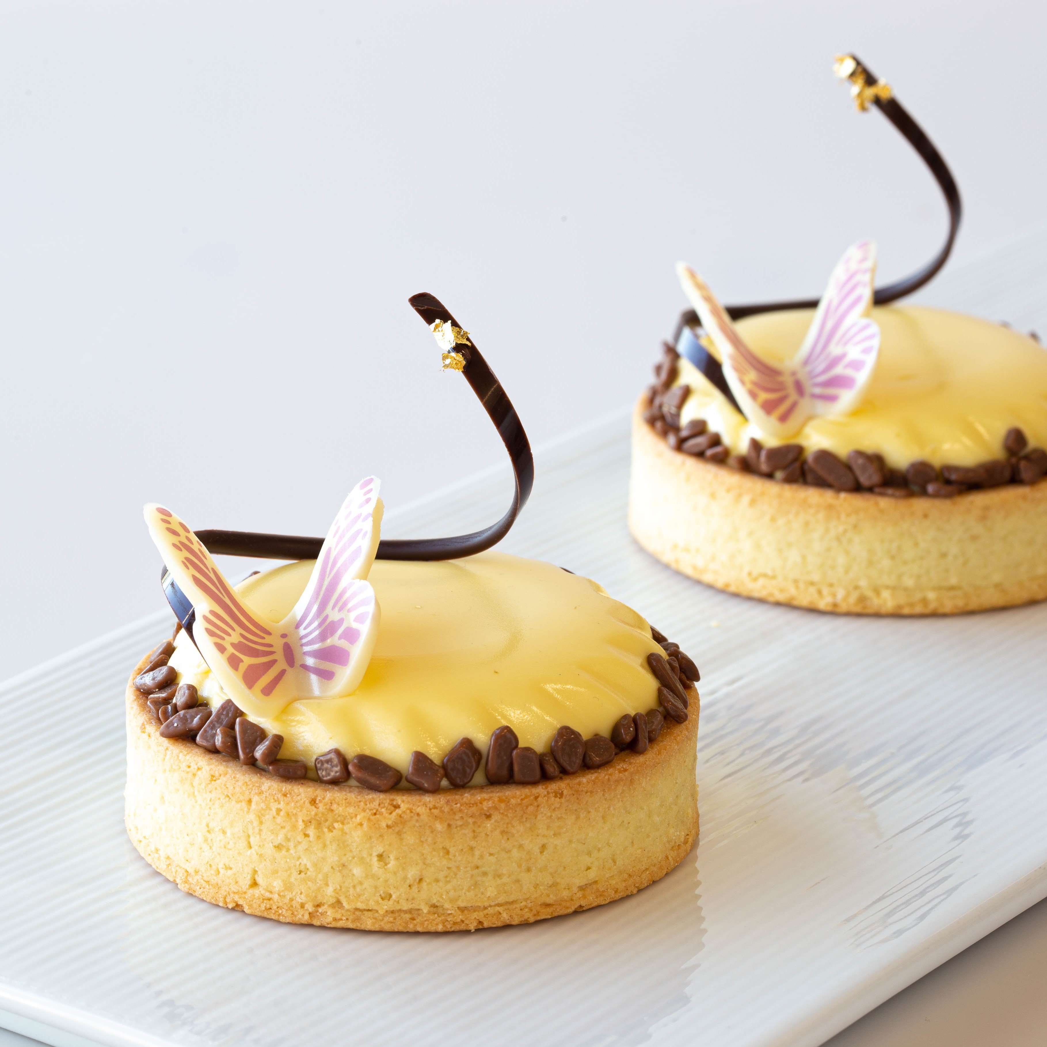 TARTELLETTA MODERNA ALLA CREMA E FRUTTI DI BOSCO