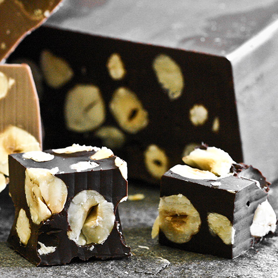 TORRONE MORBIDO FONDENTE