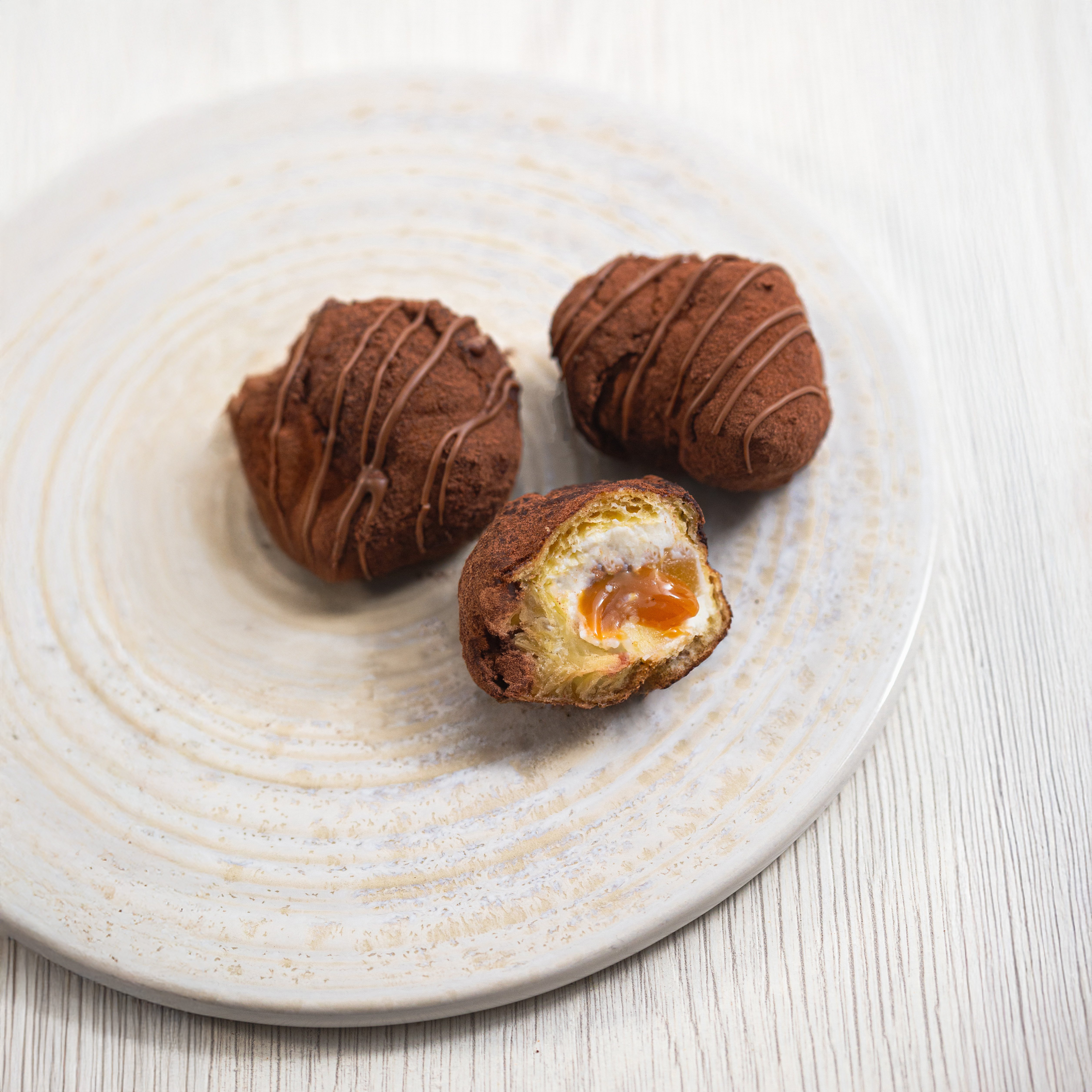 FRITTELLE DI CARNEVALE RICOTTA PERE E CARAMELLO