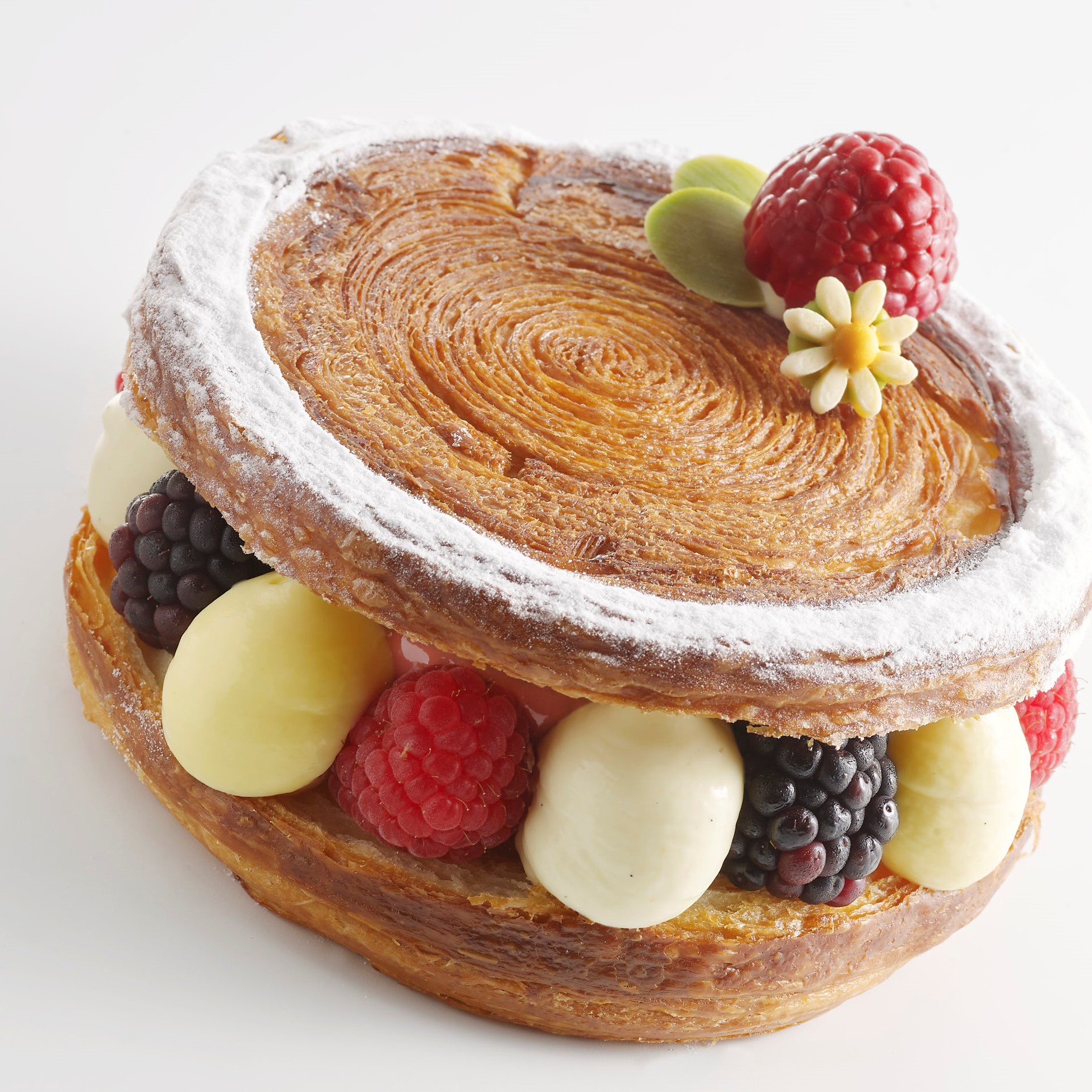 BRIOCHE TROPEZIENNE AI FRUTTI ROSSI