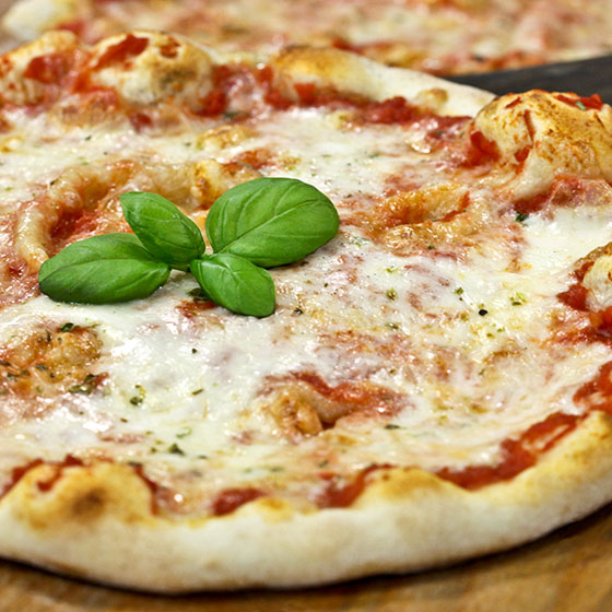 PIZZA TIPO "NAPOLETANA"