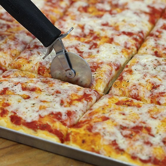 PIZZA IN TEGLIA