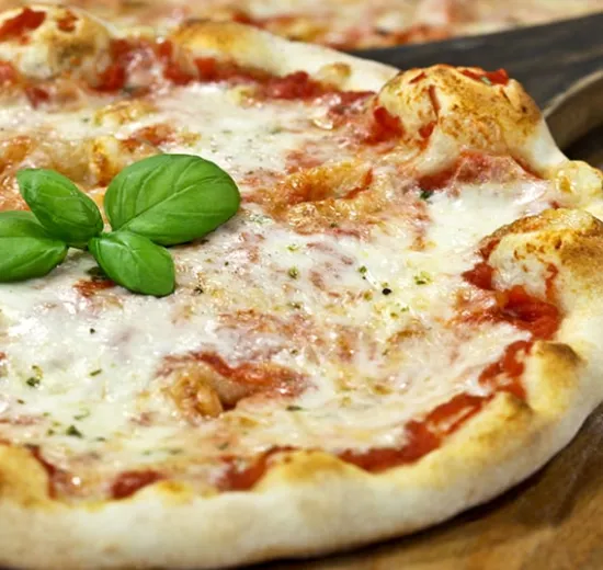 FOCACCIA &amp; PIZZA