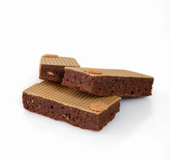 DARK CHOCOLATE AND CARAMEL BROWNIE