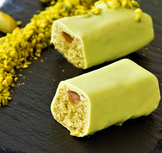 CARAMEL PISTACHIO FINANCIER