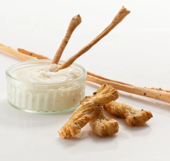 SNACK MEDITERRANEO CON CREMA AL PECORINO