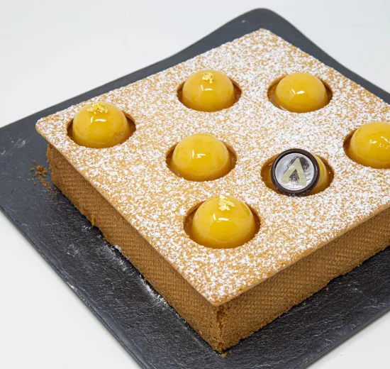 PINEAPPLE AND TOFFEE