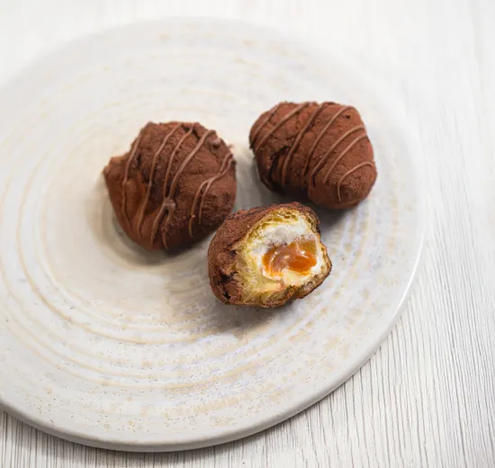 FRITTELLE DI CARNEVALE RICOTTA PERE E CARAMELLO