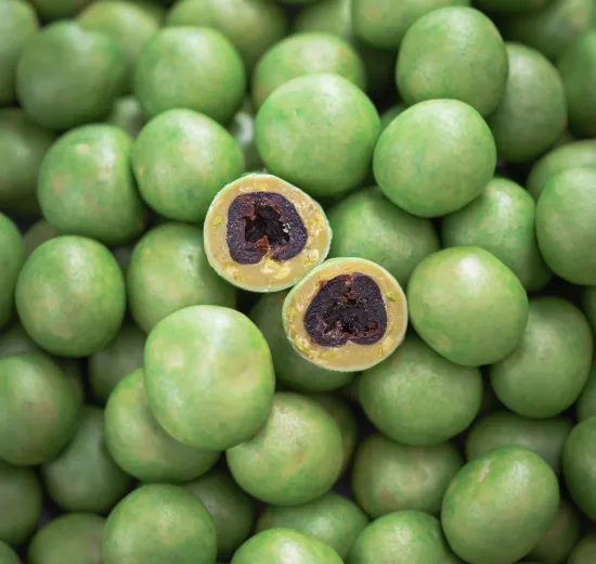 CHERRY AND PISTACHIO DRAGEES