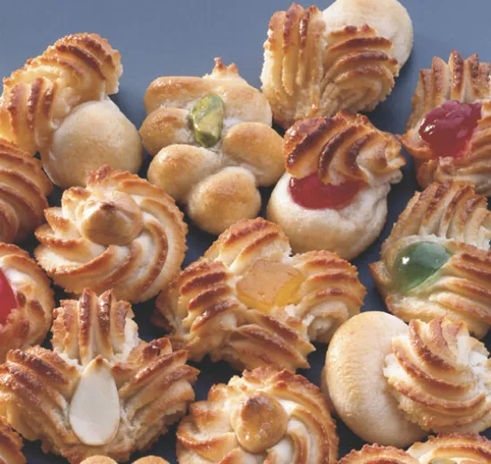 PETITS FOURS WITH MOGADOR PREMIUM-AVOLETTA-MANTECA-VIENNESE