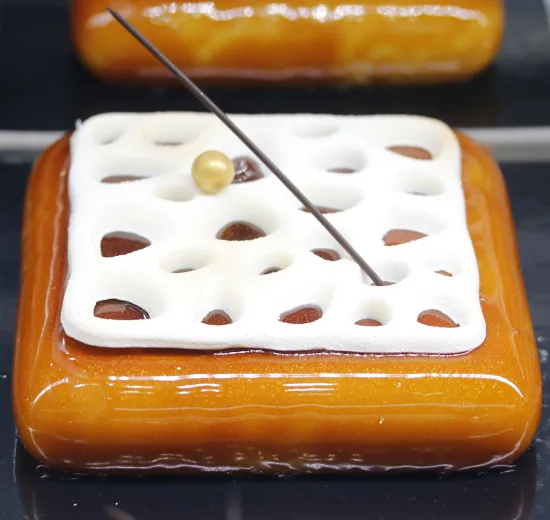 C.C. (CHOCO CARAMEL)