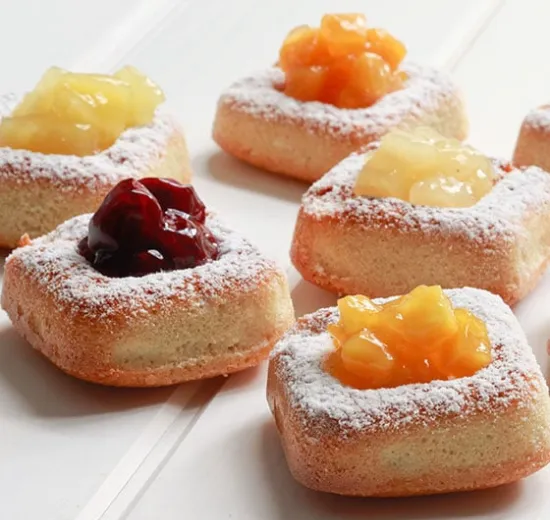 FINANCIER ALLA FRUTTA