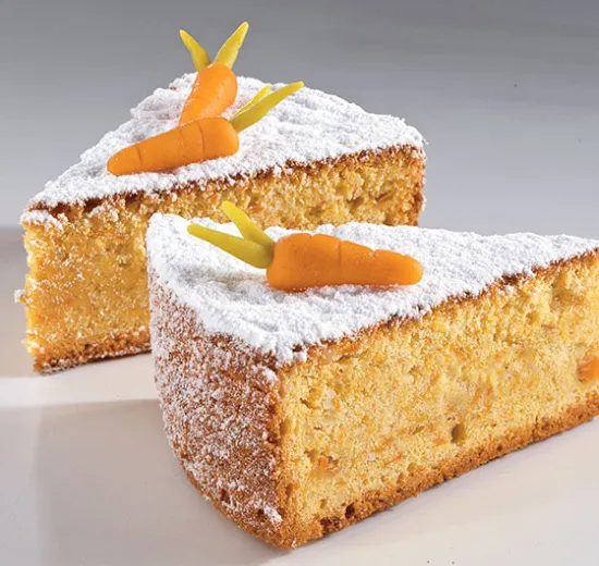 CARROT CAKE WITH ALMONDS