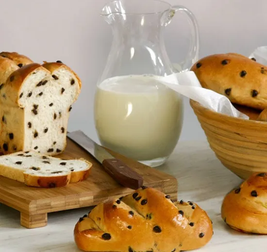 MILK BREAD WITH CHOCOLATE CHIPS