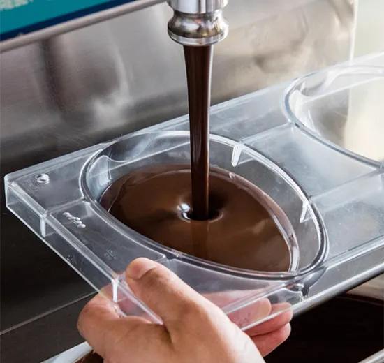 CHOCOLATE EASTER EGG WITH PISTACHIO FILLING